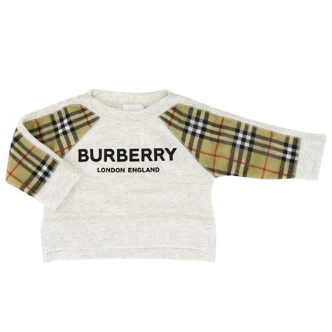 burberry baby mantel|Burberry store online.